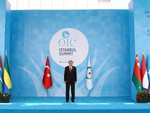 Turkey's President Recep Tayyip Erdogan waits for the arrivals of leaders and representatives of the Islamic countries before the opening of the 13th Organization of Islamic Cooperation, OIC, Summit in Istanbul, Thursday, April 14, 2016. Turkey hosts the two-day 13th OIC Summit with presidents, prime ministers and ministers attending to discuss several issues.(Presidential Press Service/Pool Photo via AP)